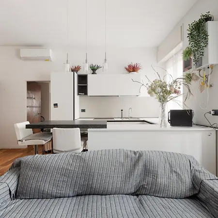 Lejlighed Modern Close To Forlanini And Linate! *