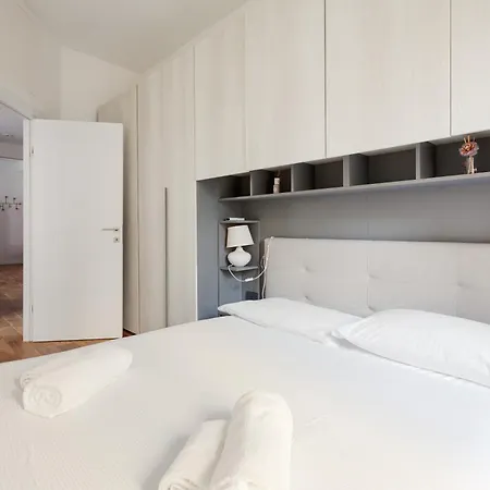 Modern Close To Forlanini And Linate! Lejlighed